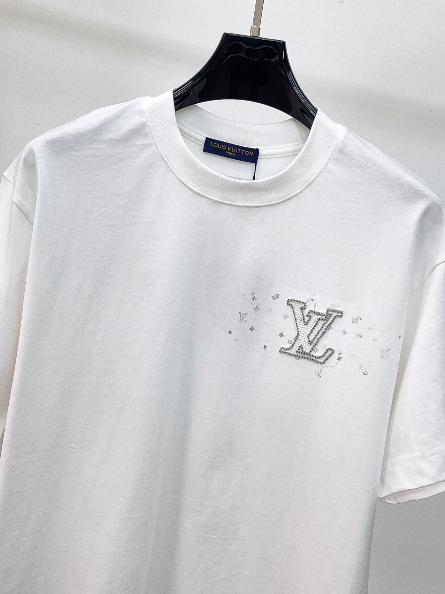 short sleeves